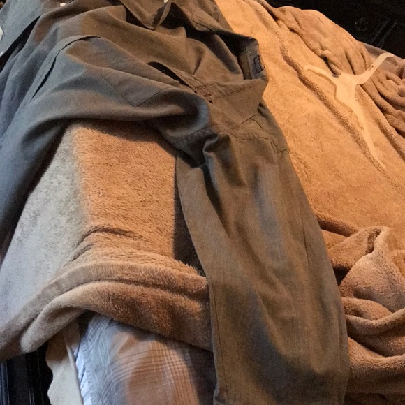 Grey ketch dress shirt - Picture 2 of 3